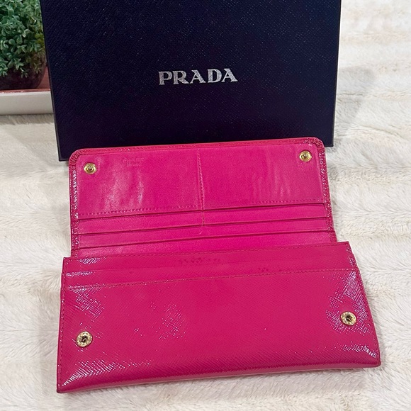 Prada Ribbon Long Wallet & Box - Picture 8 of 8